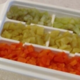 離乳食中期 さつまいもキューブとかぼちゃペースト レシピ 作り方 By Hush Little Baby 楽天レシピ 離乳食中期 さつまいもキューブとかぼちゃペースト レシピ 作り方 By Hush Little Baby 楽天レシピ